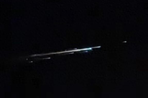 中國衛(wèi)星在美國上空燒毀！落點(diǎn)很精準(zhǔn)(圖1)